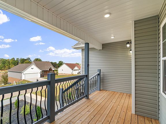 4th image of 2676 Vista Meadows Ln