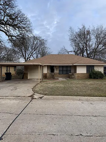1509 Meyers Pl Photo 1