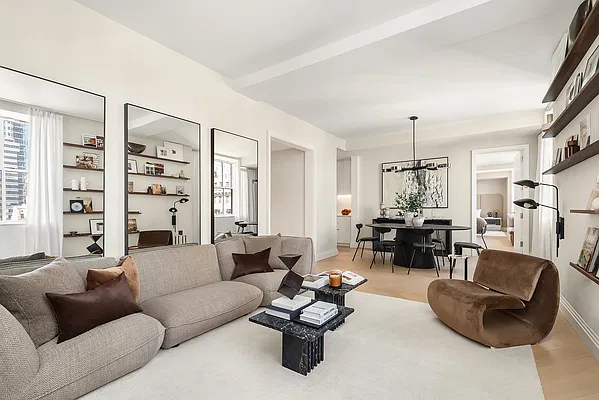 Living room, photo 1