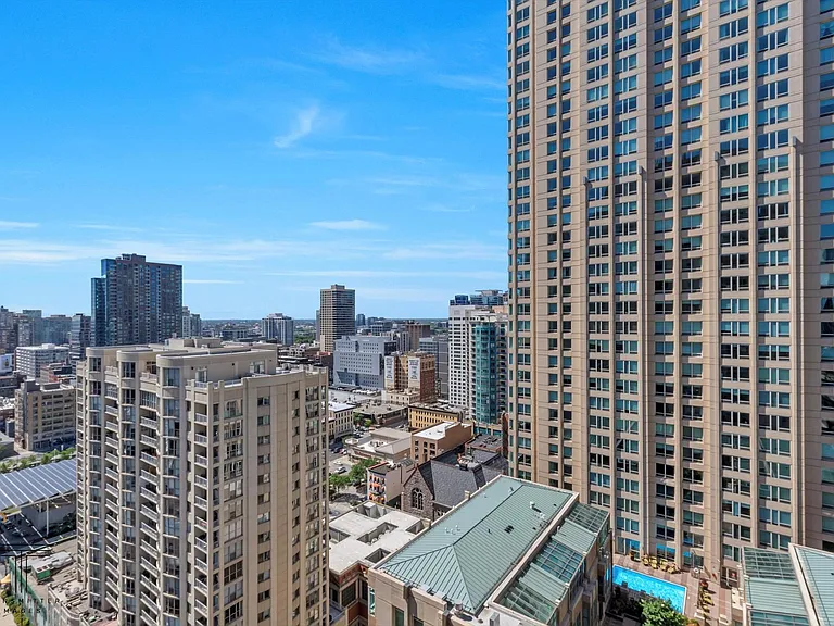 545 N Dearborn St #2503 — Photo 7