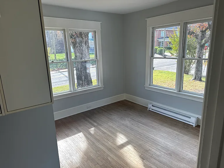 422 W Main St #1 — Photo 11