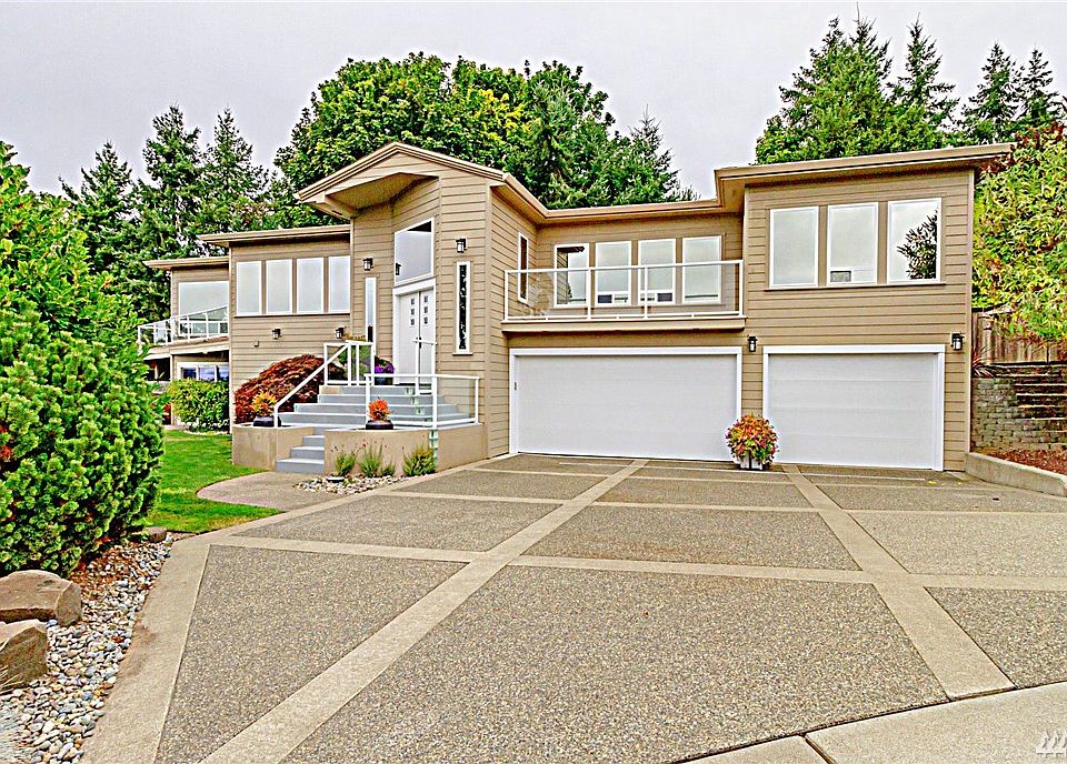 1st image of 4960 N Scenic View Ln