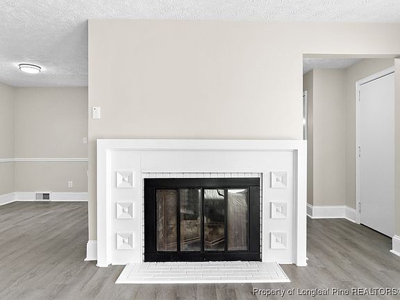 5th image of 2712 Morganton Rd