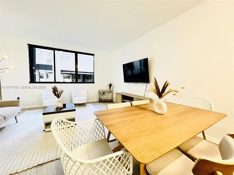 540 Brickell Key Dr #202 — Photo 11