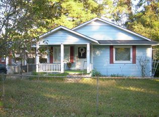 707 Charlotte St, Washington, NC 27889