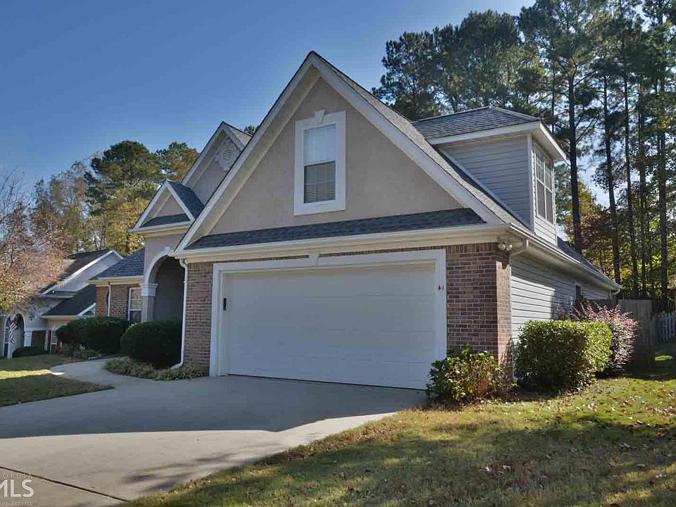 1st image of 41 Pine Cres