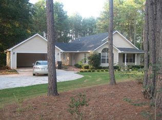 1475 Coan Dr, Locust Grove, GA 30248