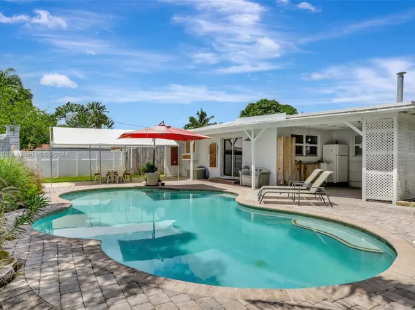 710 NW 37th St, Oakland Park, FL 33309