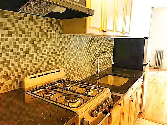 Rented by Friedman Roth Realty | media 21