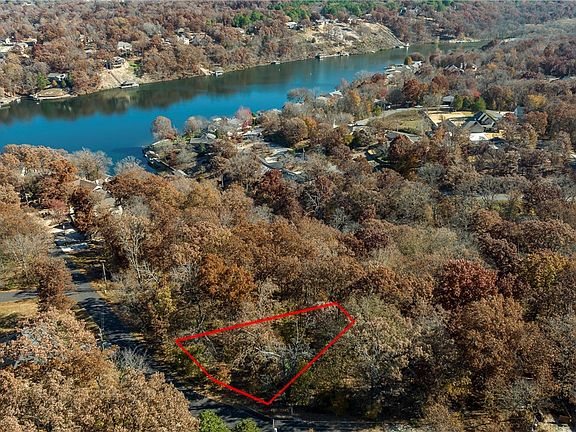 4th image of Waterside Ln #13