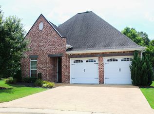 104 Shotts Ave, Starkville, MS 39759