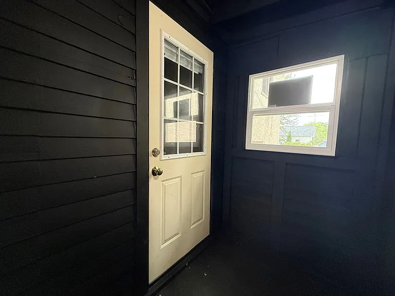 1020 Adams St — Photo 12