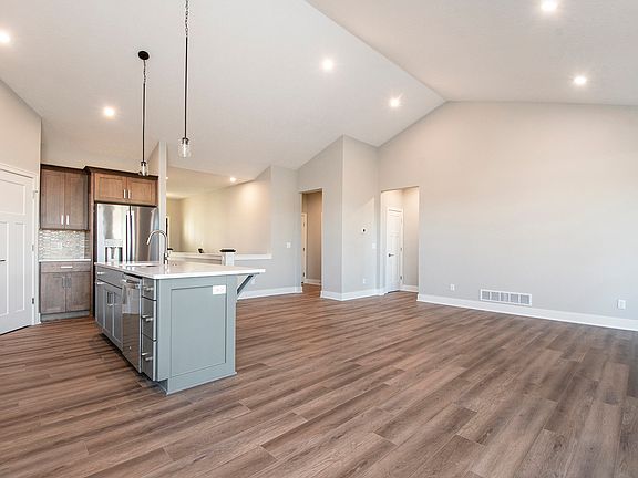 5th image of 4657 Rare Bloom Dr