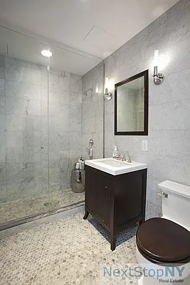 Rented by NextStopNY | media 1