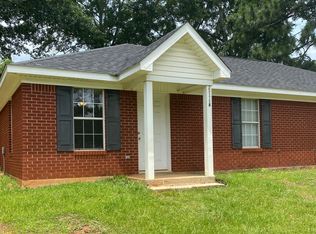 23175 Lincoln St, Robertsdale, AL 36567