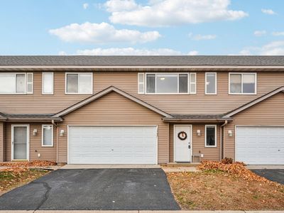 1305 Willow Trl, Farmington, MN, 55024