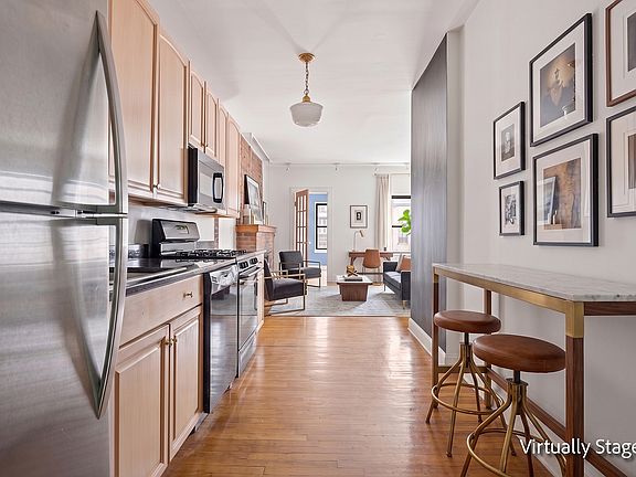 3rd image of 289 Garfield Pl APT 4