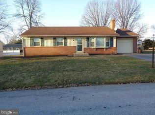19 E Wynwood Dr, Willow Street, PA