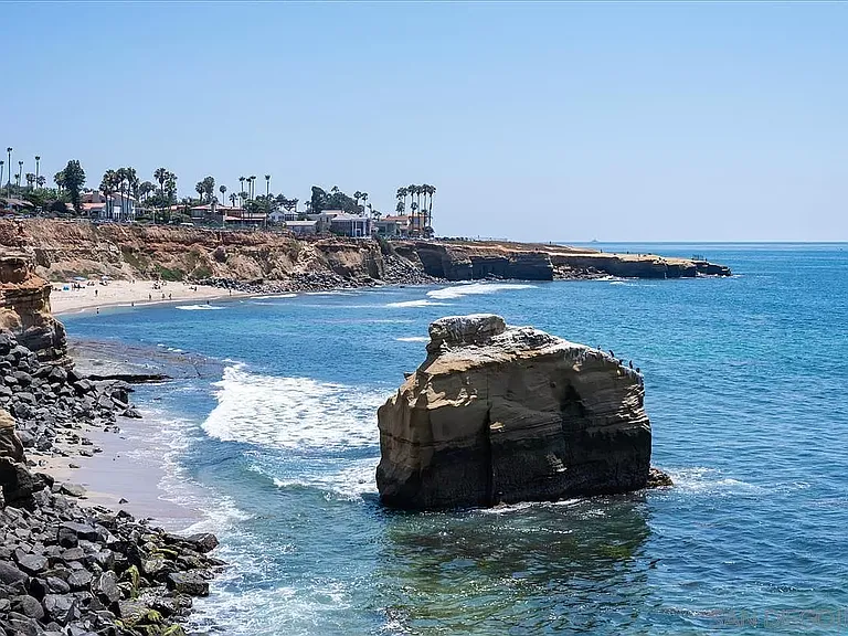 Sunset Cliffs Blvd — Photo 17