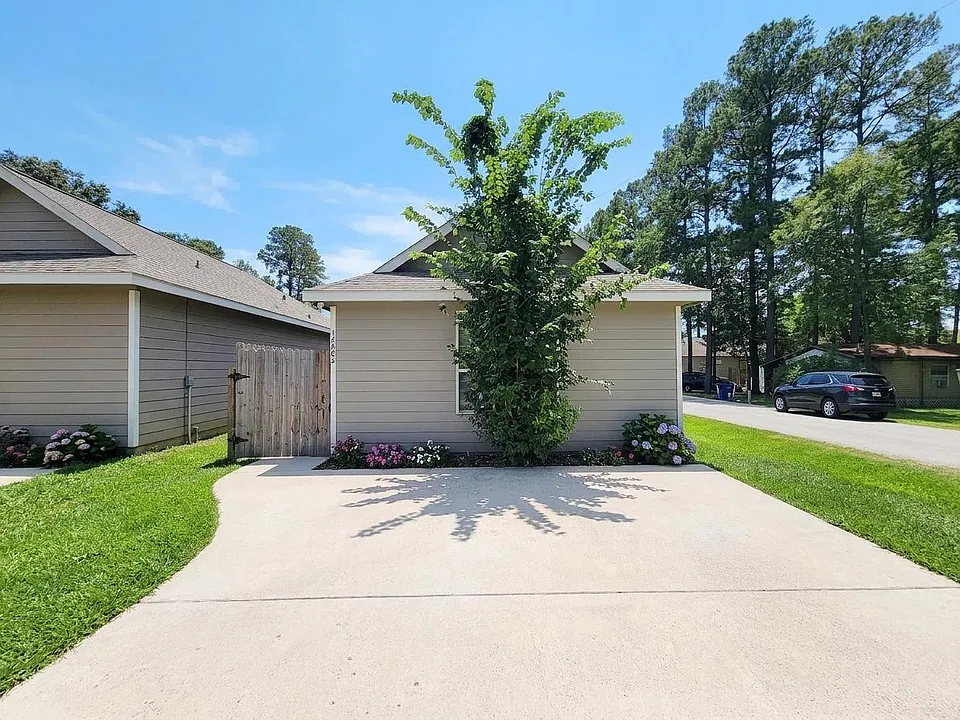 12802 Andwood