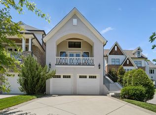 3815A Woodmont Ln, Nashville, TN 37215