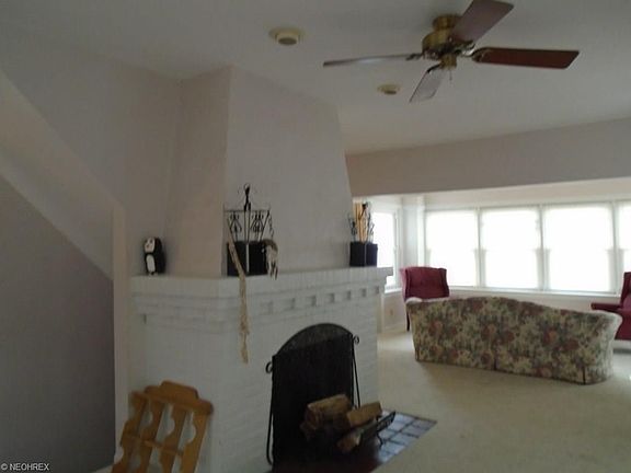 2nd image of 34209 Lake Shore Blvd
