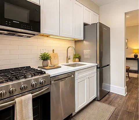 1 bed, 834 sqft, $2,750 — Photo 3