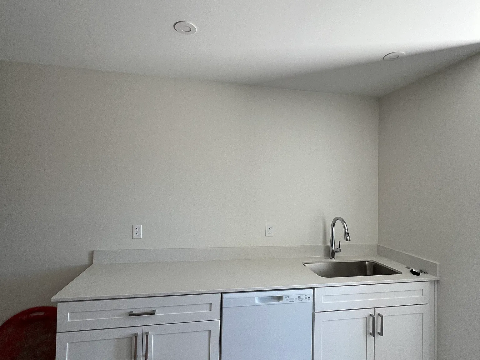 2 bed, 975 sqft, $1,895 — Photo 4
