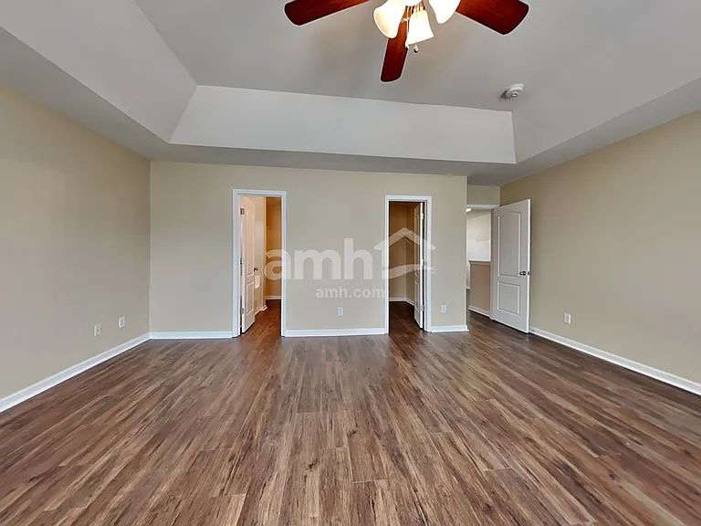 7778 Discovery Rd — Photo 12