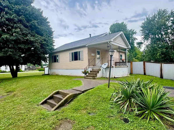 304 Van Buren Ave, Peru, IN 46970