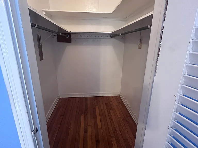 314 S Lanvale Ave — Photo 2