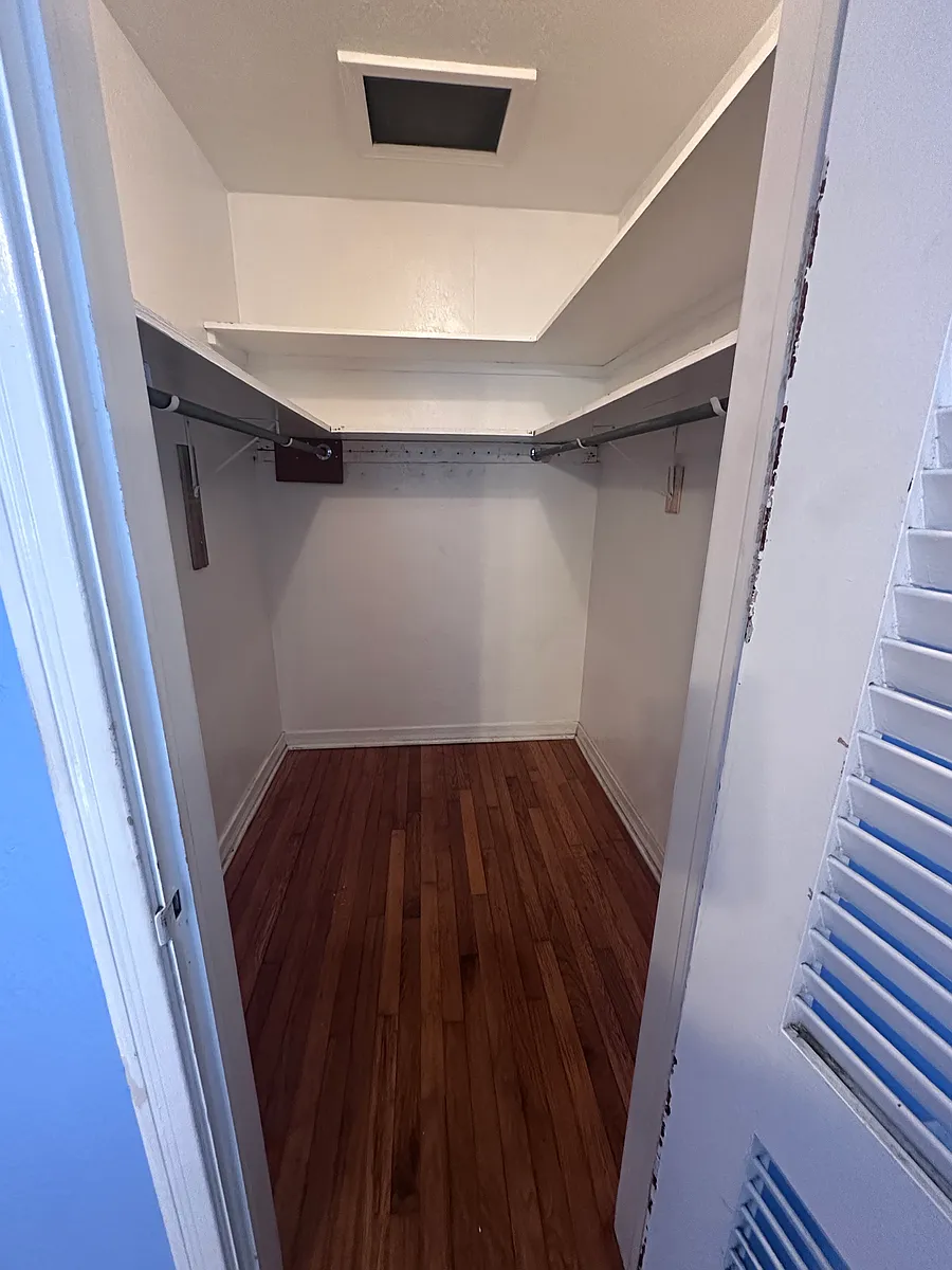 Building Photo - 314 S Lanvale Ave