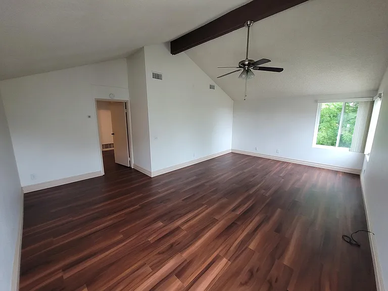 2050 Madonna Ln — Photo 15