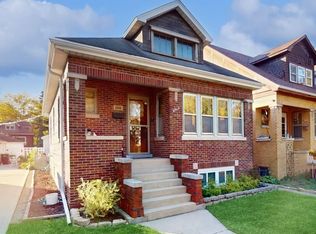 3806 Raymond Ave, Brookfield, IL 60513