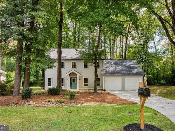 2189 Wood Glen Ln SE, Marietta, GA 30067