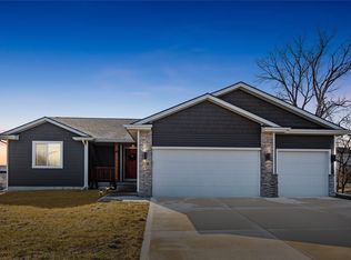 202 Rellim Dr, Norwalk, IA 50211