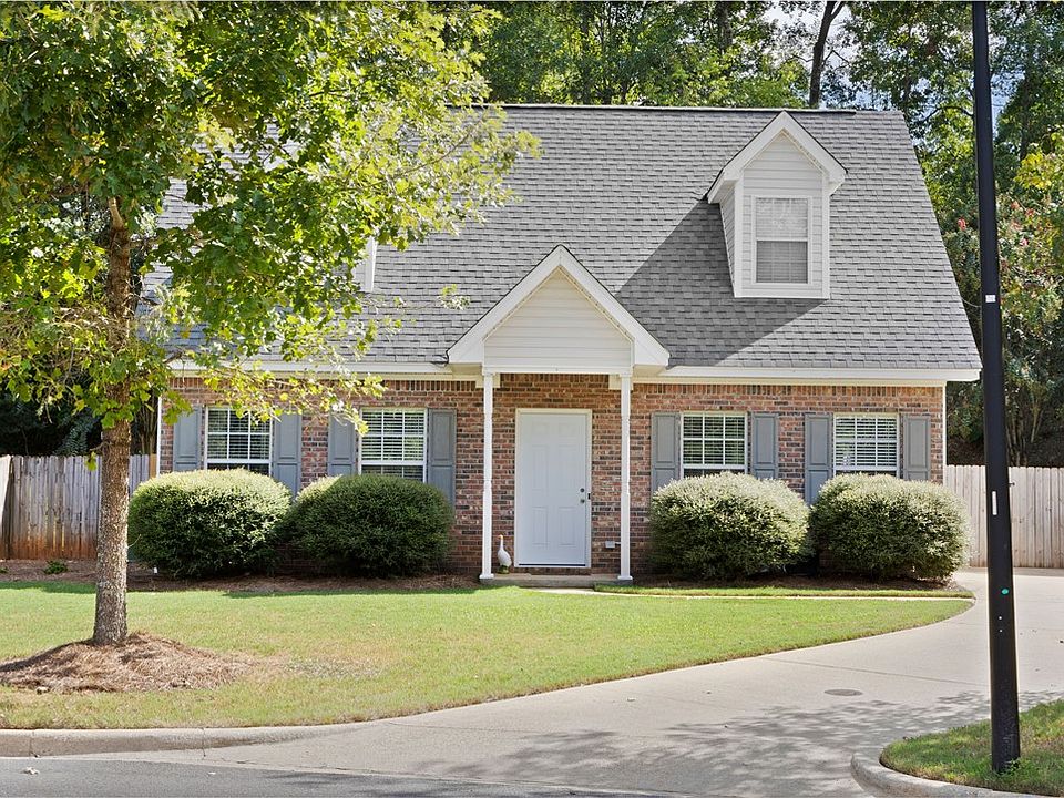 1st image of 1047 Pleasant Ave