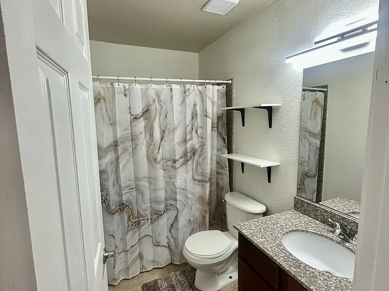 5201 River Glen Dr #166 — Photo 11