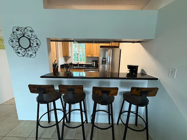2 bed, 742 sqft, $2,750 — Photo 3