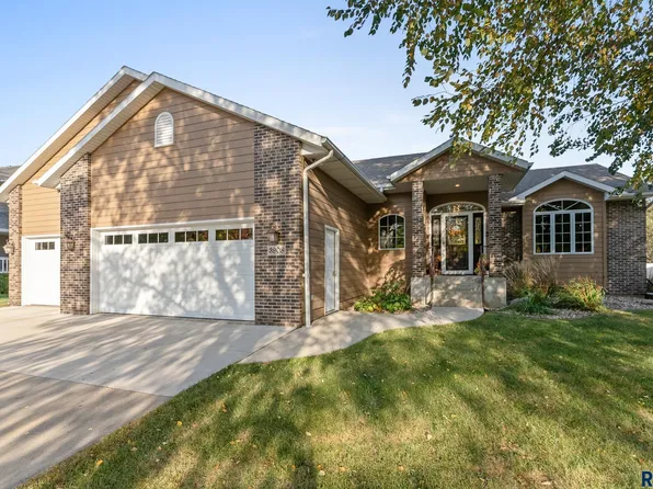 3908 S Florence Ave, Sioux Falls, SD 57103