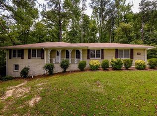 490 Hunnicutt Rd SE, Mableton, GA 30126