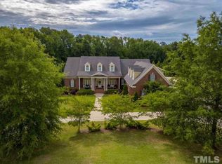 5713 Buteo Ct, Fuquay Varina, NC 27526