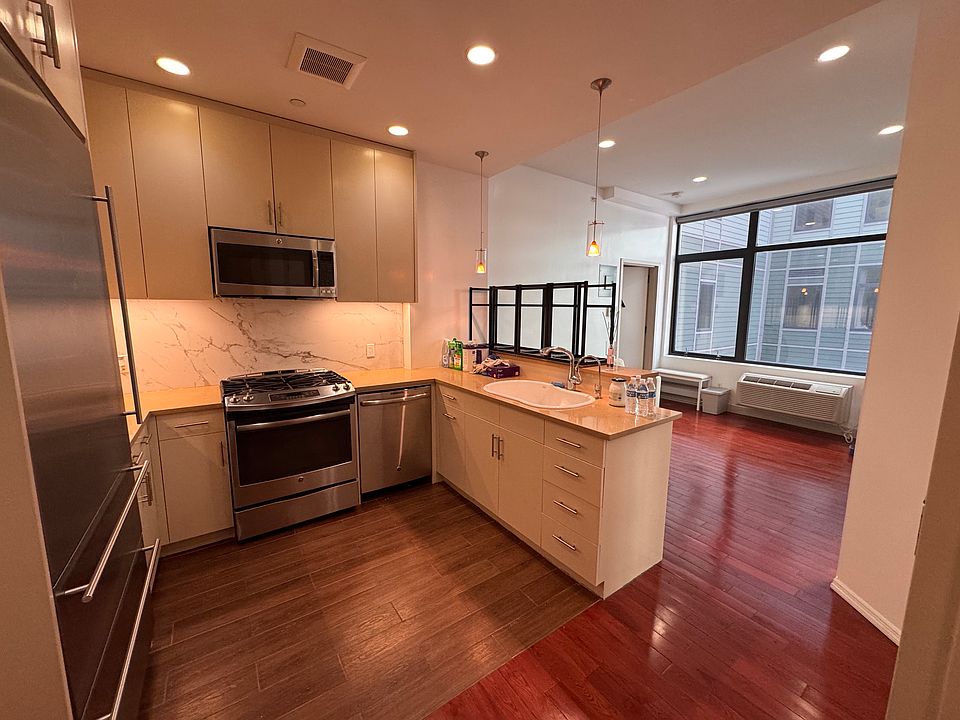 1st image of 4237 27th St APT 4D