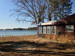 351 Harris Grove Ln, Reedville, VA 22539