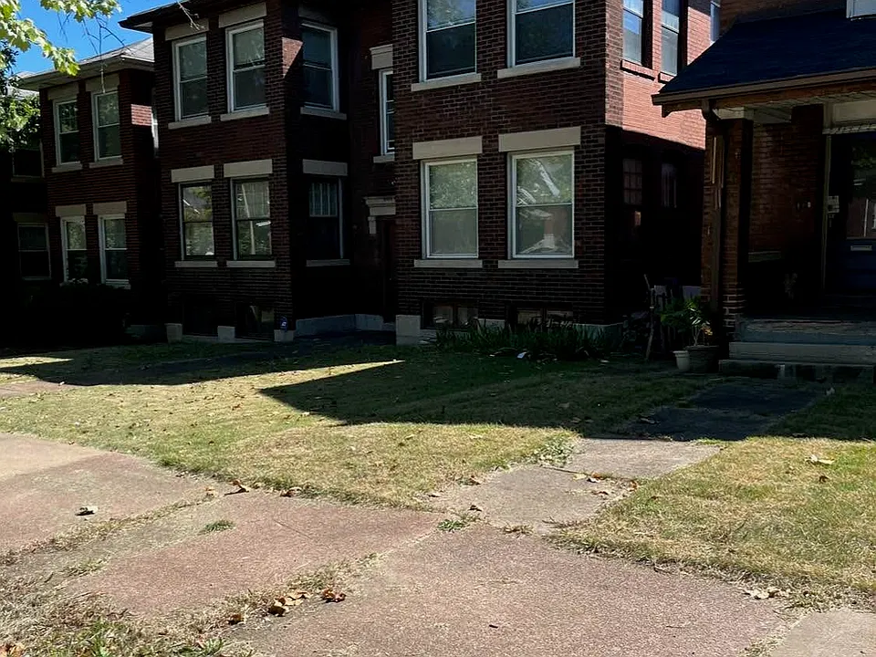 1354 McCausland Ave #2N