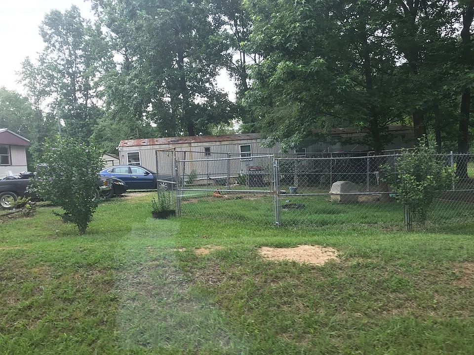 2nd image of 535 Old Highway 411