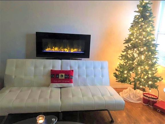 3rd image of 1179 King St