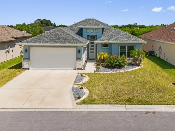 9 S Bay Hill Dr, Laguna Vista, TX 78578