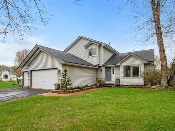 15219 Tyler St NE, Ham Lake, MN 55304