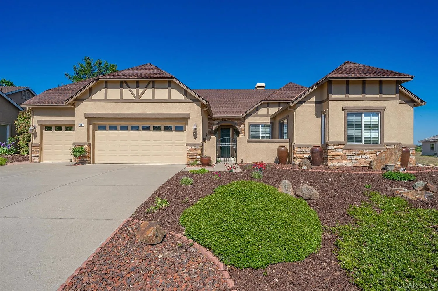 158 Rock Ridge Ln photo 1